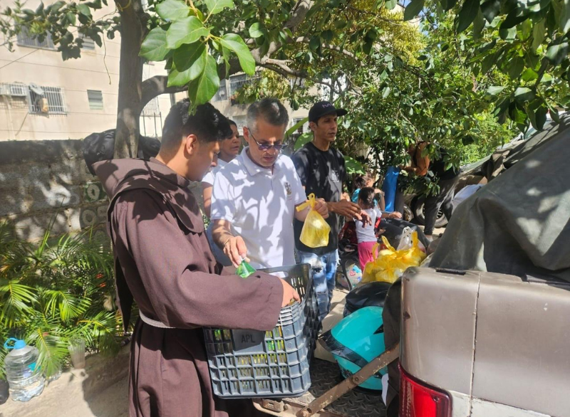 La solidaridad con Venezuela ya se está convirtiendo en ayuda sobre el terreno